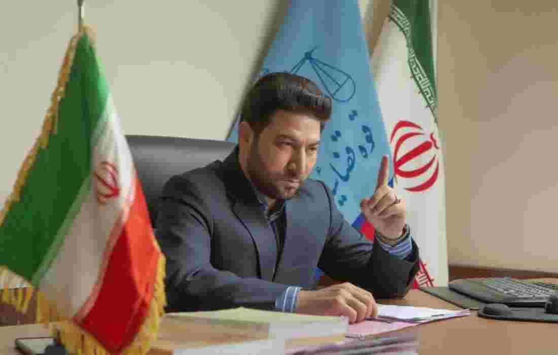 تولید و انتشار هرگونه عکس و فیلم مستهجن در فضای مجازی تحت تعقیب قرار می گیرند