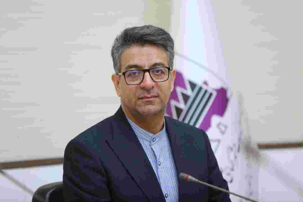  نقش بسیار مهم خبرنگاران در توسعه صنعت استان و تبیین برنامه‌های دولت
