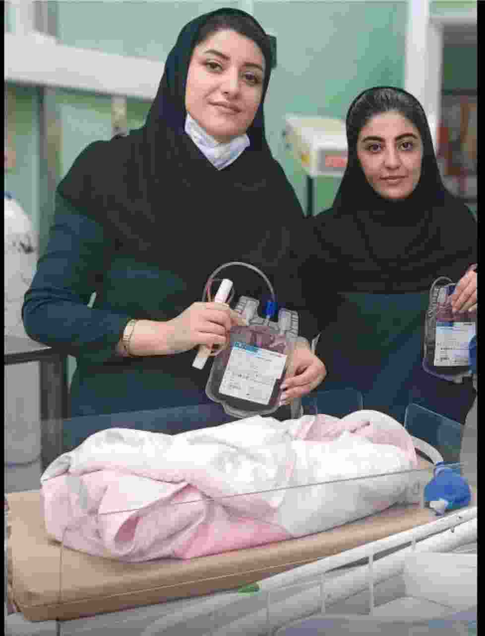 انتخاب کارشناسان بانک خون بند ناف رویان اردبیل به عنوان خونگیر برتر کشور 