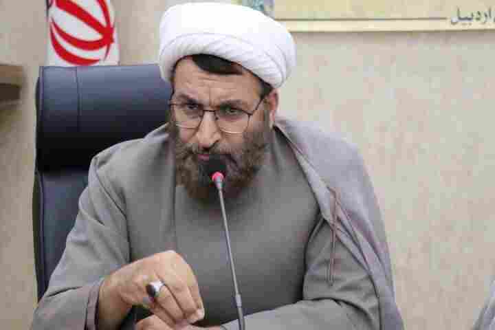   حضور در راهپیمایی ۲۲ بهمن خط بطلان بر توطئه دشمن است